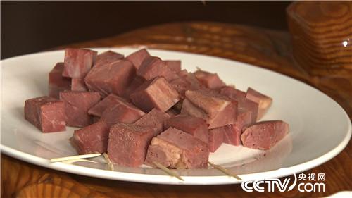 [致富经]敢折腾 够野性 有欲望的亿万富姐 20181108 